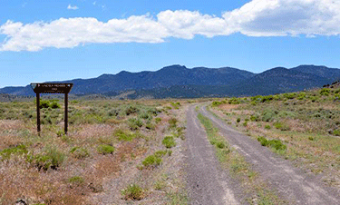 Image of the Lincoln Highway near Lyman, Wyoming