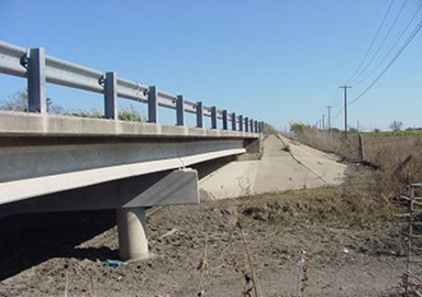 Photograph of a Tubular W Beam bridge section 