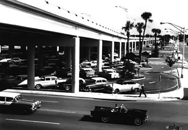 Preference for austerity in bridge design helped bridges blend into the urban environment.  (Image courtesy of the Federal Highway Administration.)