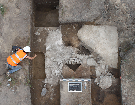 Photograph of a worker on the Lake Champlain Bridge Replacement site